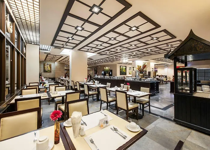 Hotel Pinnacle Lumpini Park 3*