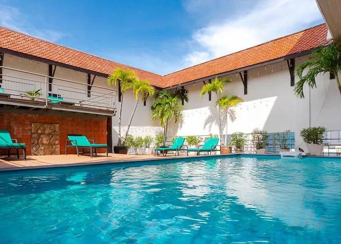 Hotel Pinnacle Lumpini Park