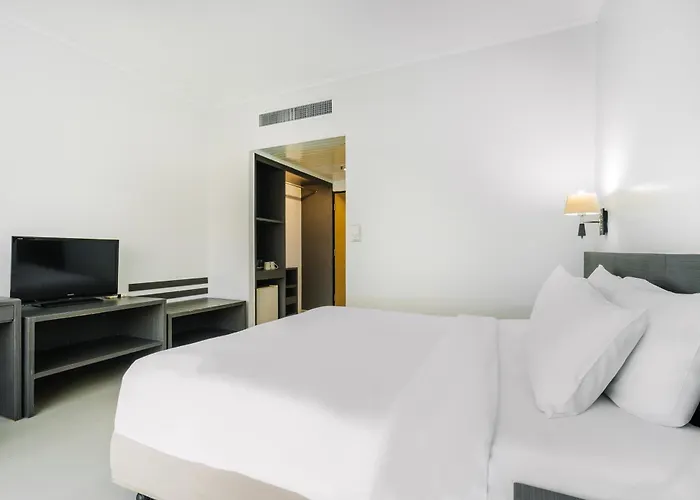 Hotel Pinnacle Lumpini Park